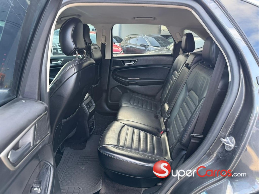 2016 Ford EDGE SEL — foto 8 / 12