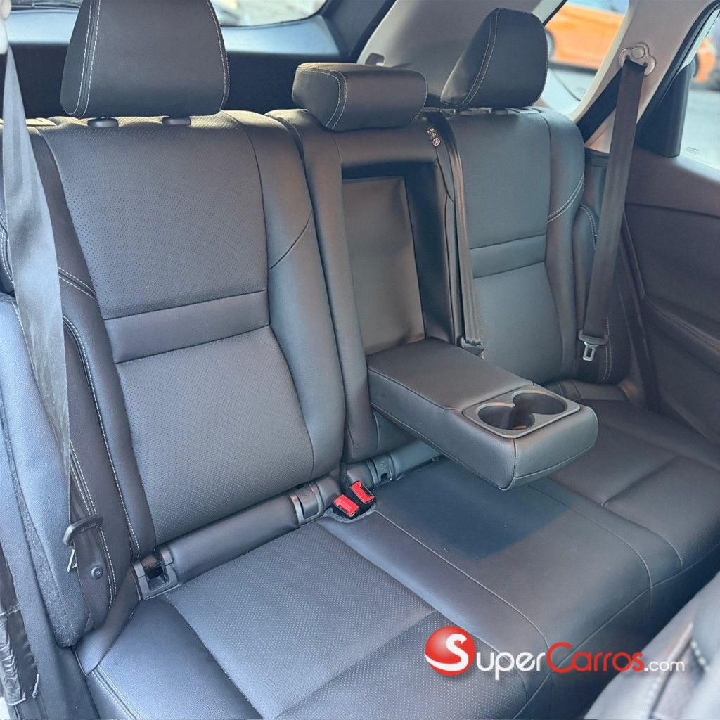 2022 Nissan Rogue SV — foto 11 / 12