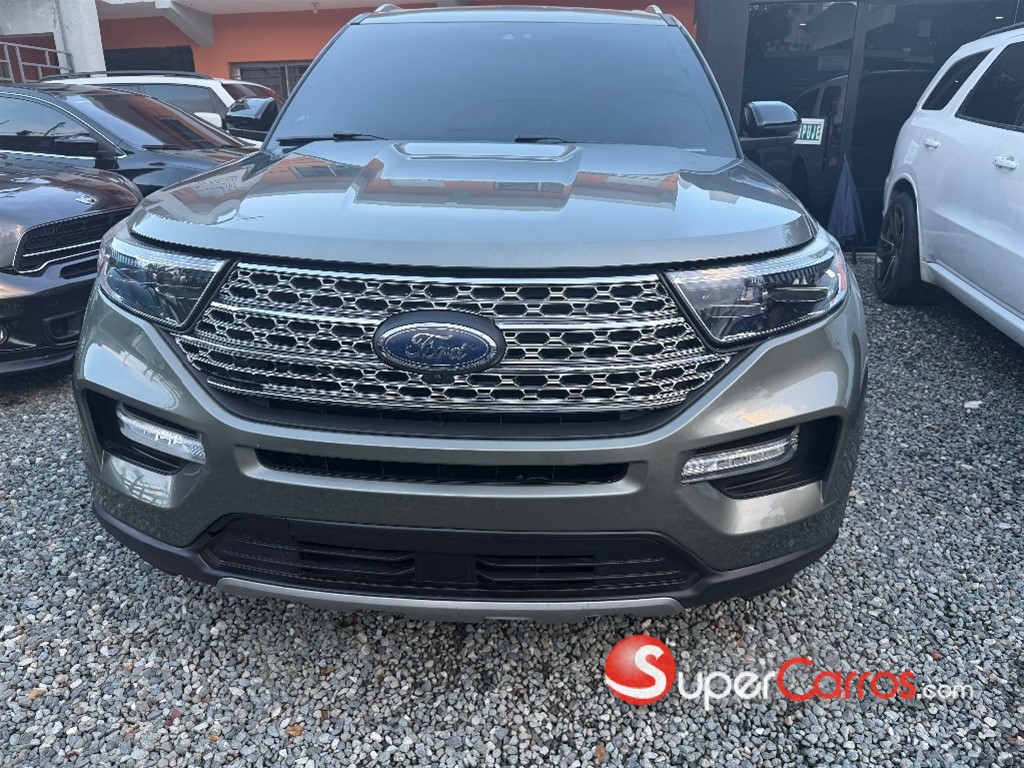2020 Ford Explorer Limited — foto 3 / 8