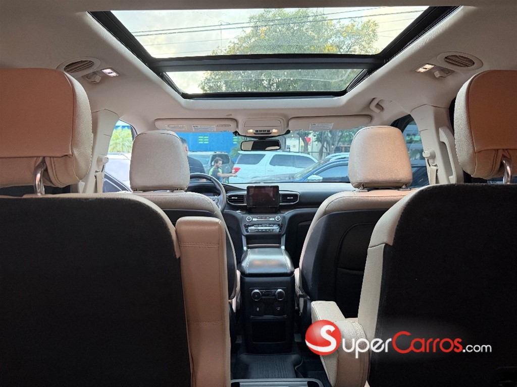 2020 Ford Explorer Limited — foto 8 / 8