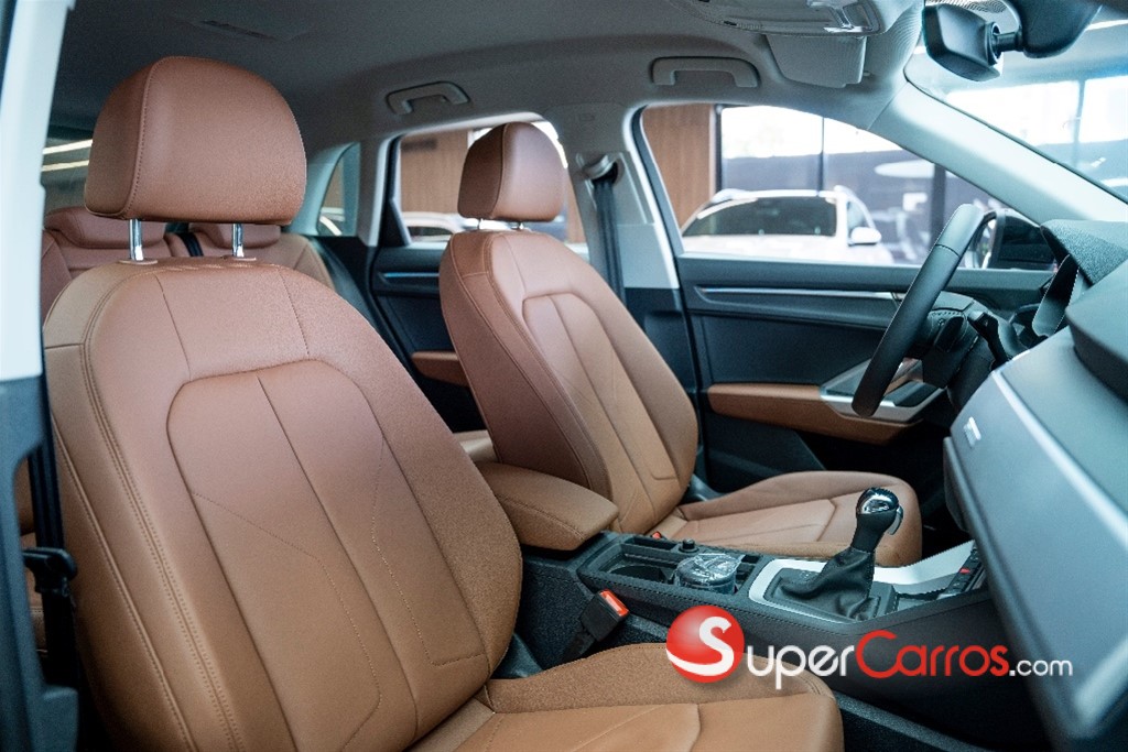 2026 Audi Q3 35 TFSI Advance Plus — foto 7 / 11