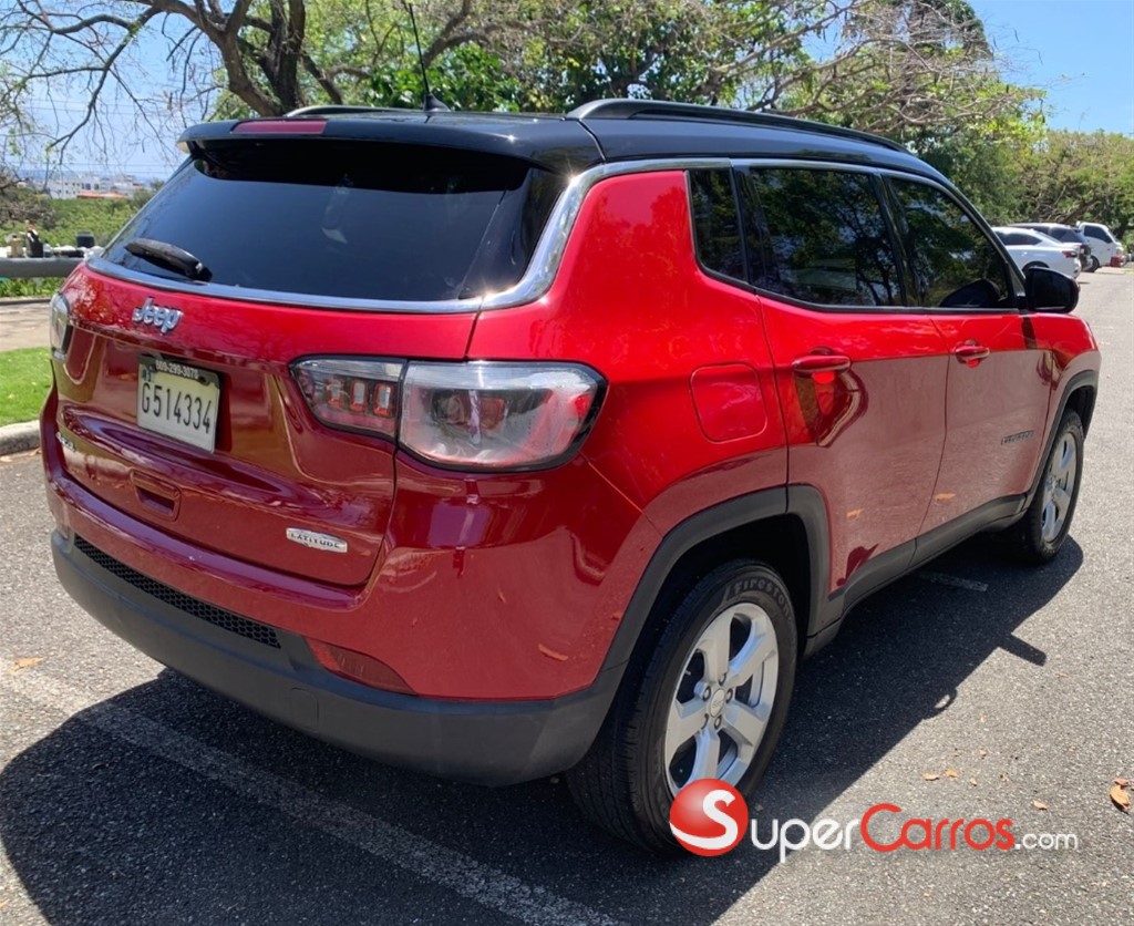 2018 Jeep Compass Latitude — foto 6 / 12