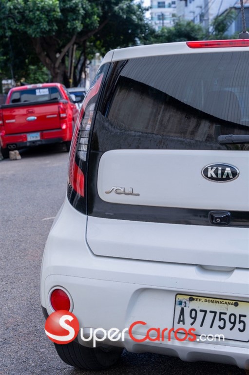 2017 Kia Soul LX — foto 4 / 6