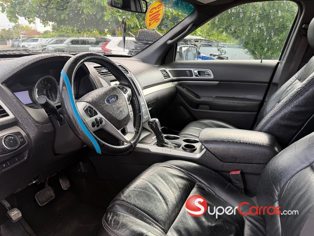 2013 Ford Explorer — foto 5 / 11