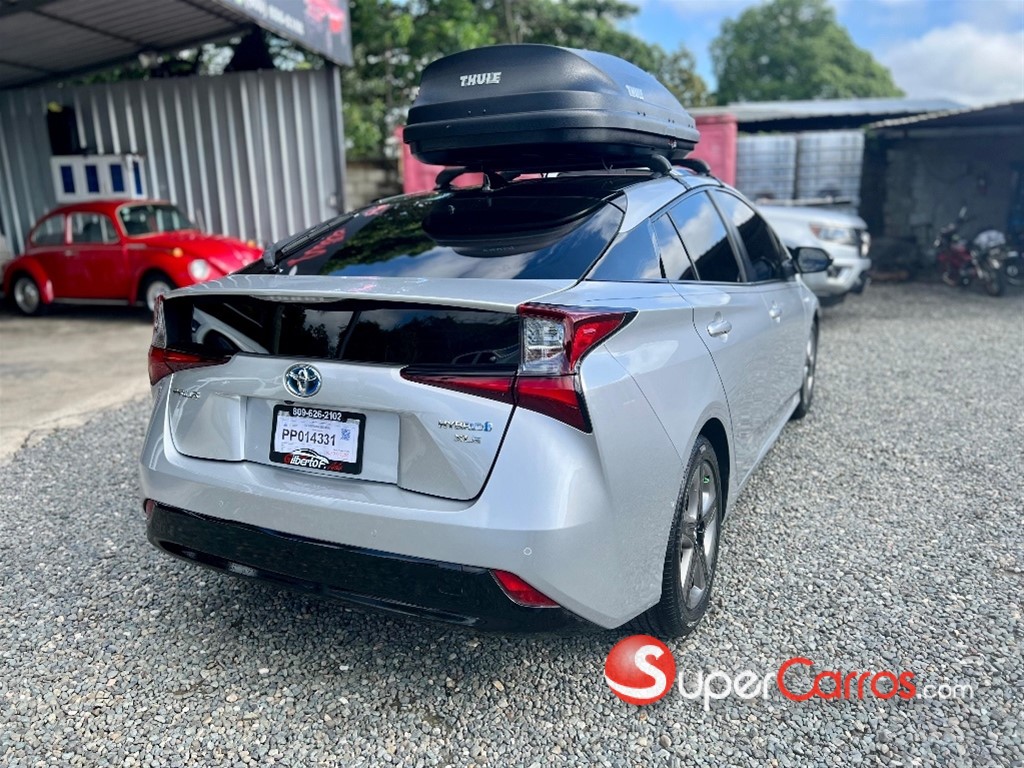 2021 Toyota Prius Hybrid — foto 4 / 8
