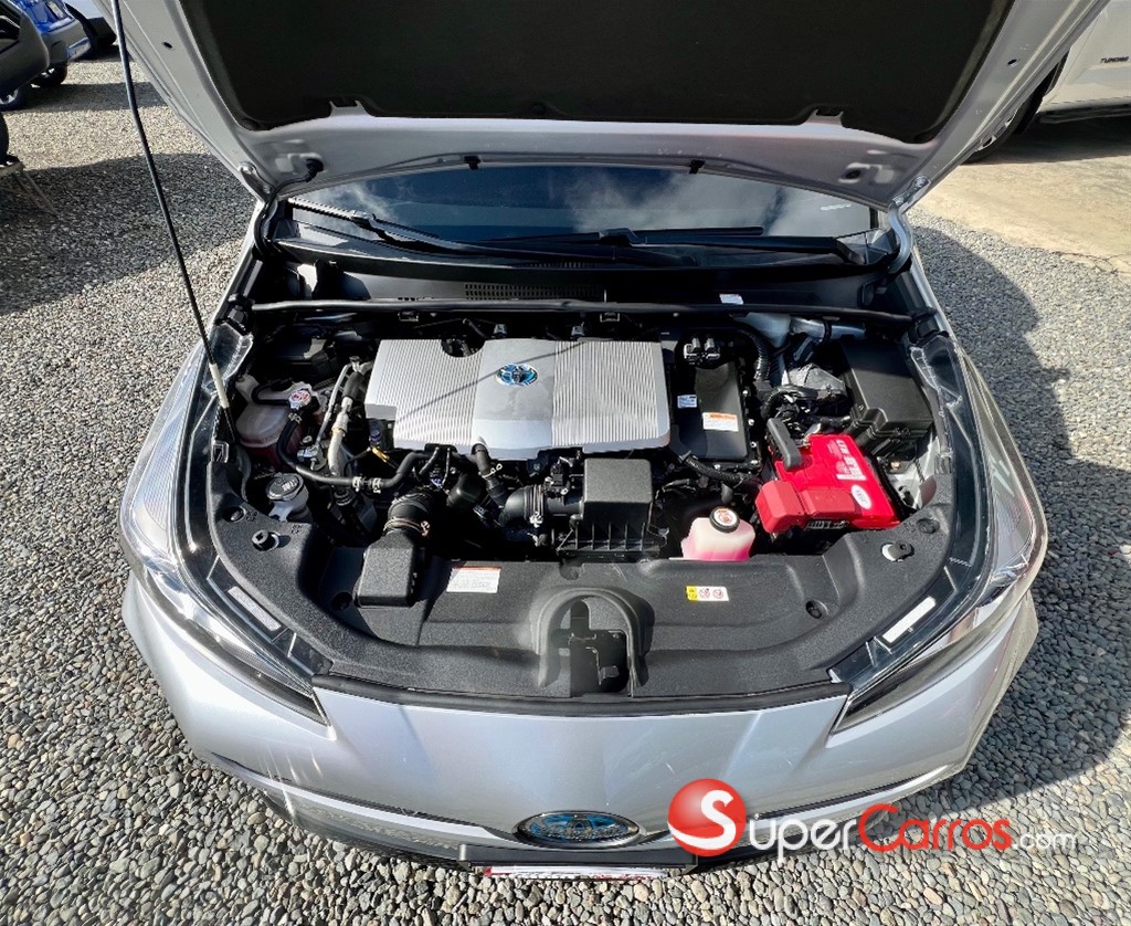 2021 Toyota Prius Hybrid — foto 6 / 8