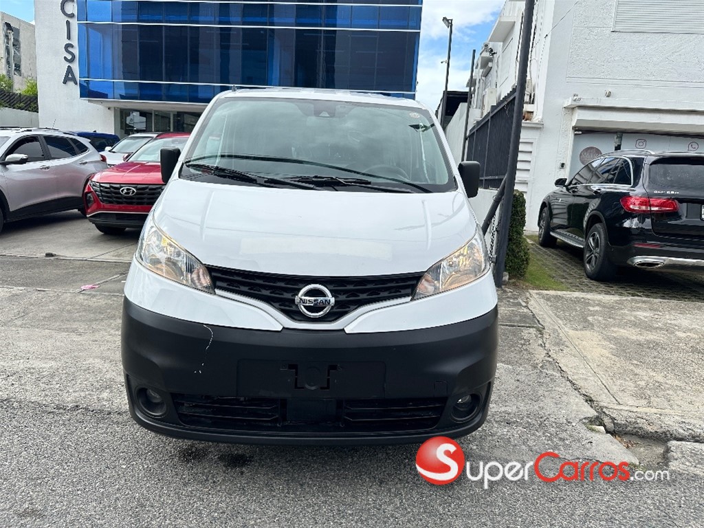 2020 Nissan NV 200 — foto 2 / 9
