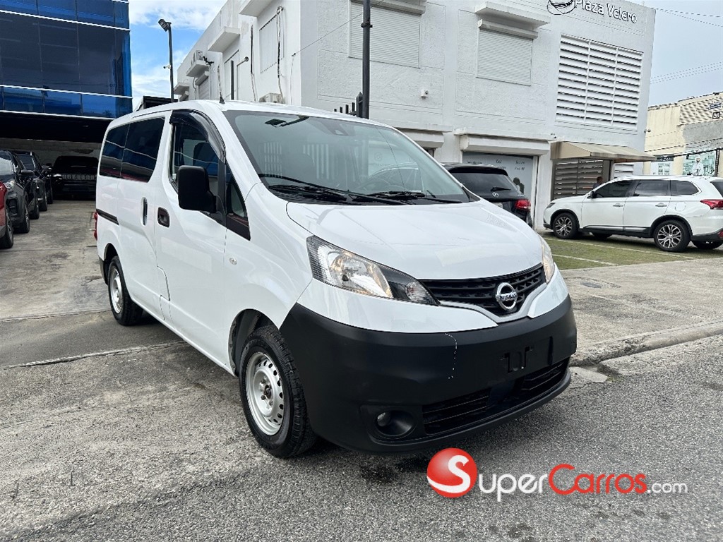 2020 Nissan NV 200 — foto 3 / 9
