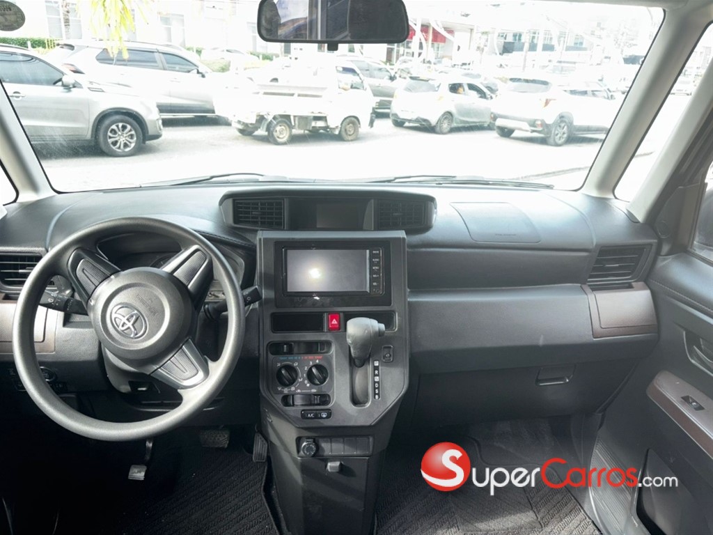 2020 Toyota Roomy — foto 6 / 11