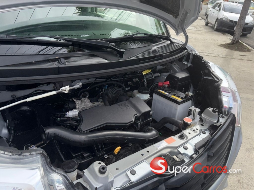 2020 Toyota Roomy — foto 9 / 11