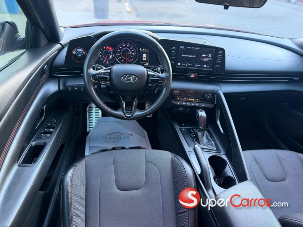 2022 Hyundai Elantra N Line — foto 9 / 11