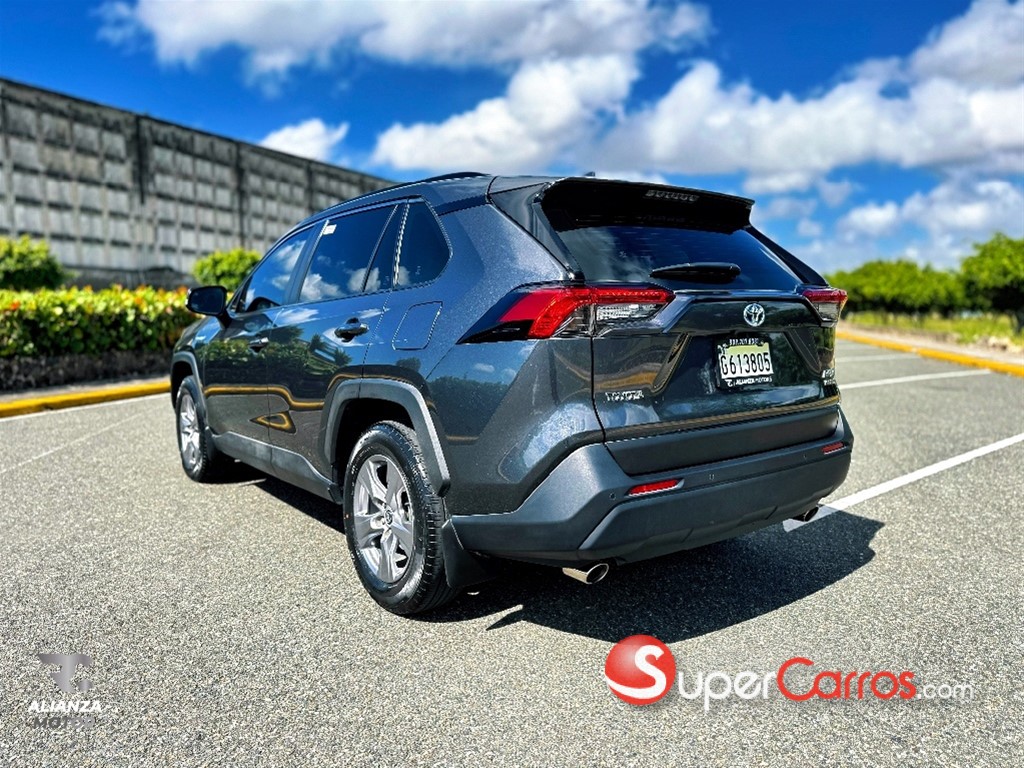 2023 Toyota RAV4 Hibrid — foto 8 / 12