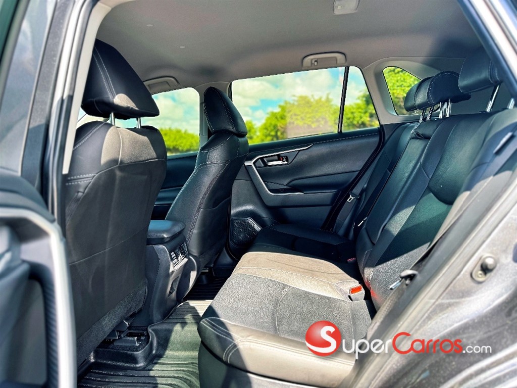 2023 Toyota RAV4 Hibrid — foto 11 / 12