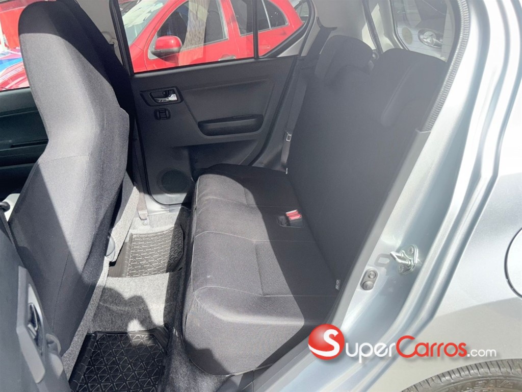 2021 Daihatsu Mira — foto 4 / 11