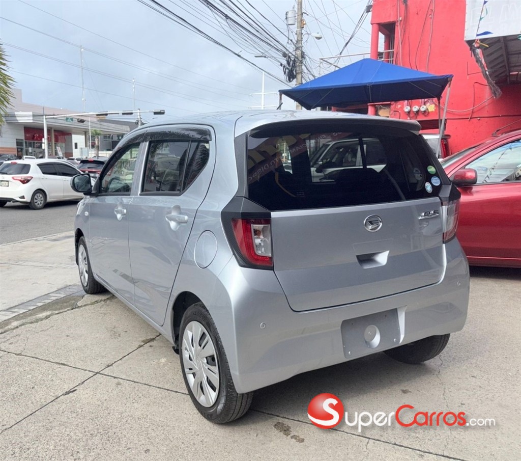 2021 Daihatsu Mira — foto 9 / 11