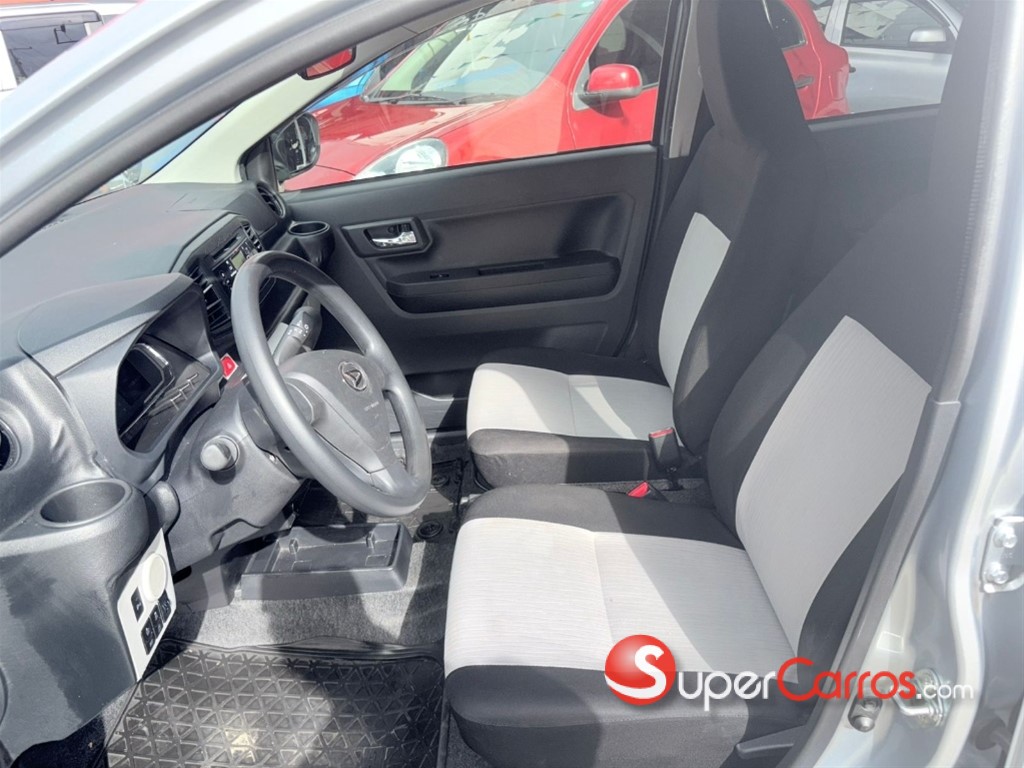 2021 Daihatsu Mira — foto 11 / 11