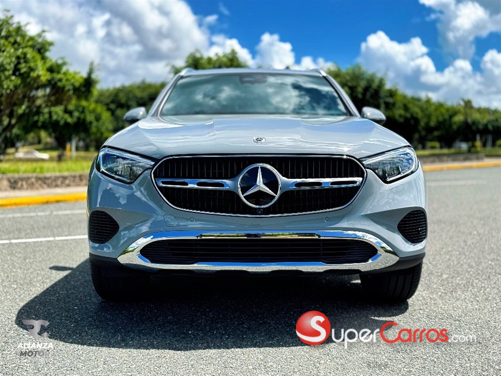 2025 Mercedes-Benz Clase GLC 200 4MATIC — foto 2 / 12