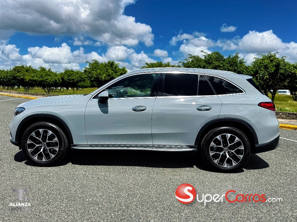 2025 Mercedes-Benz Clase GLC 200 4MATIC — foto 5 / 12