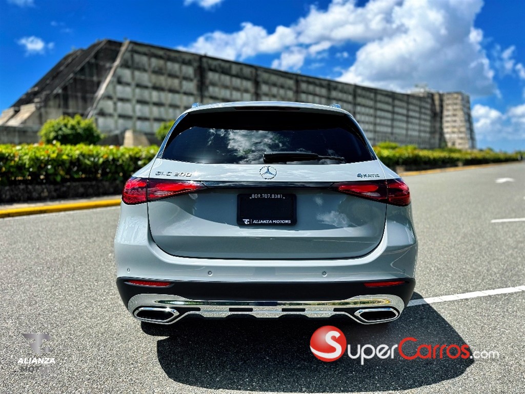 2025 Mercedes-Benz Clase GLC 200 4MATIC — foto 6 / 12