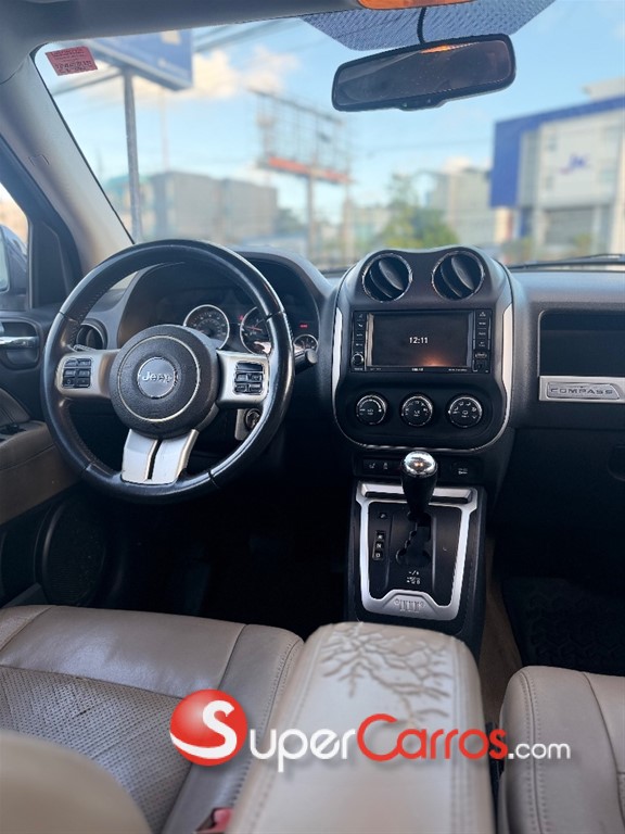 2014 Jeep Compass Limited — foto 6 / 9