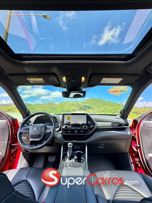 2023 Toyota Highlander XSE — foto 2 / 12