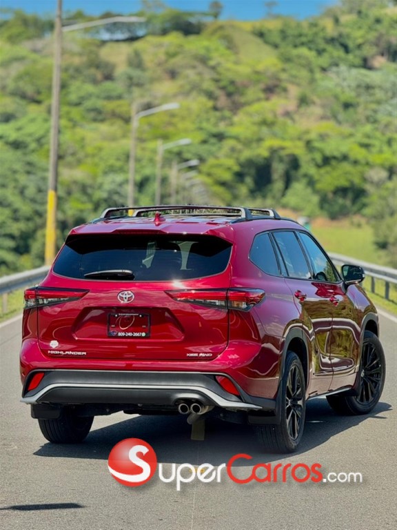 2023 Toyota Highlander XSE — foto 3 / 12