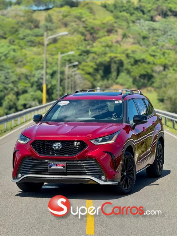 2023 Toyota Highlander XSE — foto 5 / 12