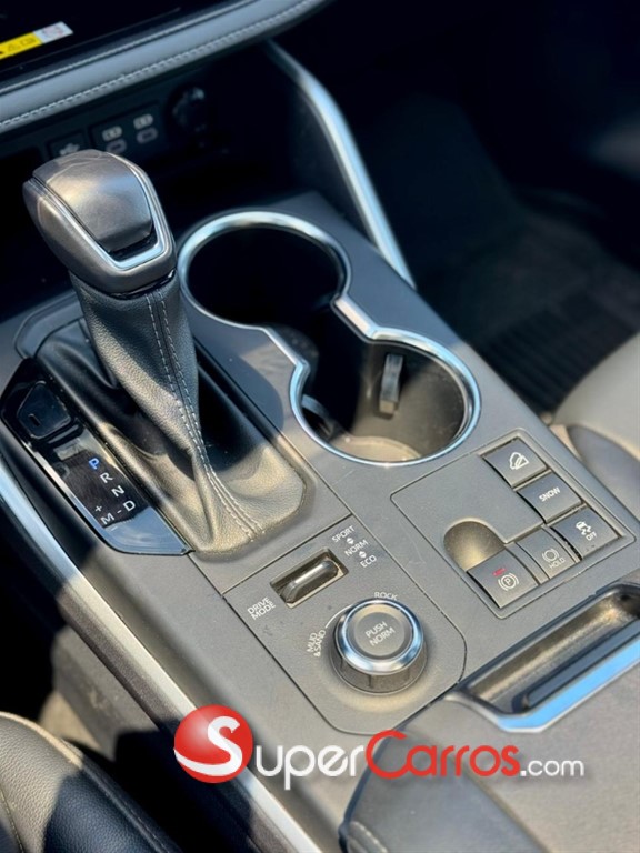 2023 Toyota Highlander XSE — foto 8 / 12