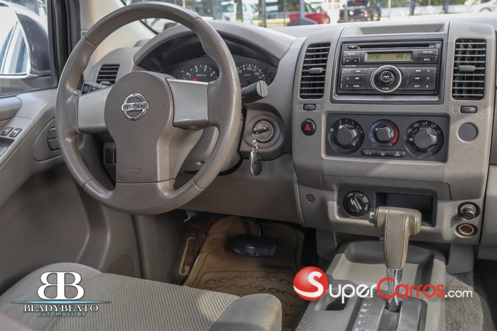 2011 Nissan Navara Titanium — foto 7 / 11