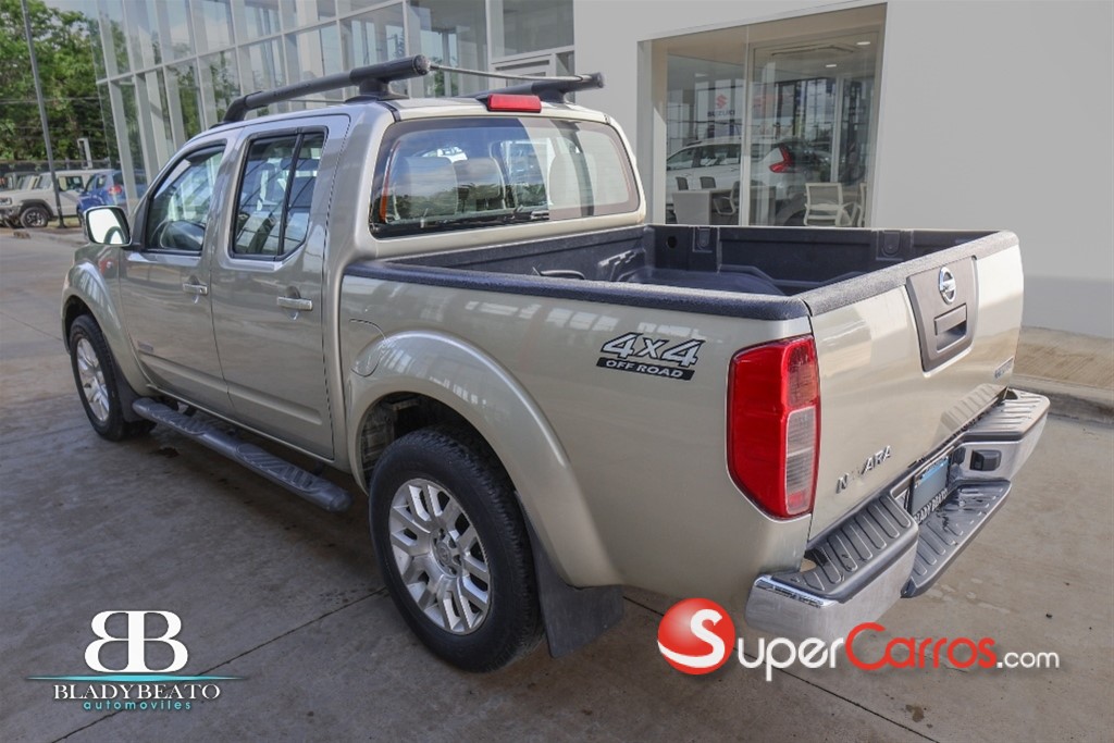 2011 Nissan Navara Titanium — foto 11 / 11
