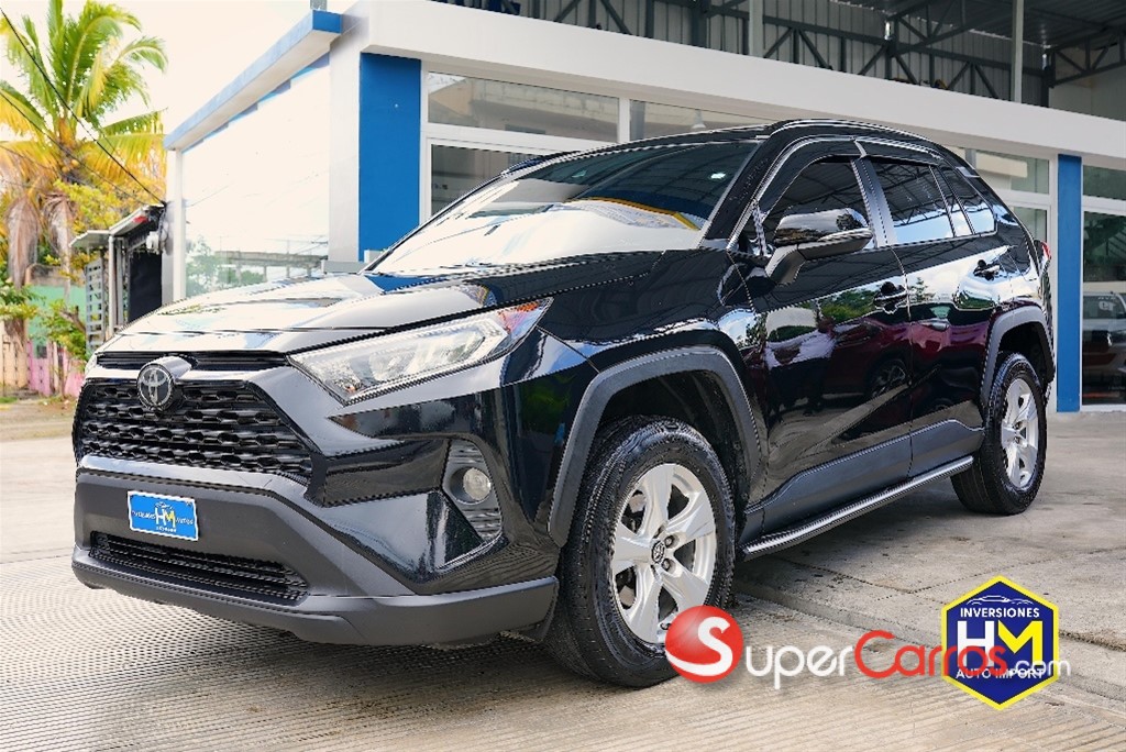 2019 Toyota RAV4 XLE — foto 2 / 10