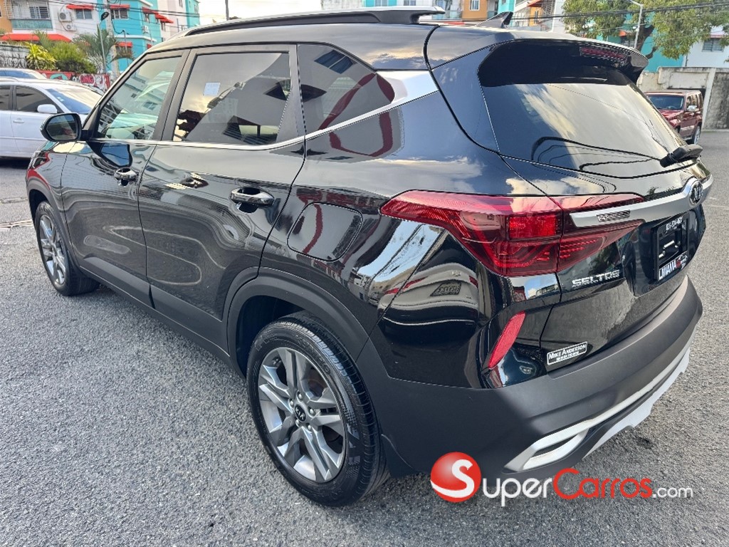 2021 Kia Seltos — foto 7 / 12