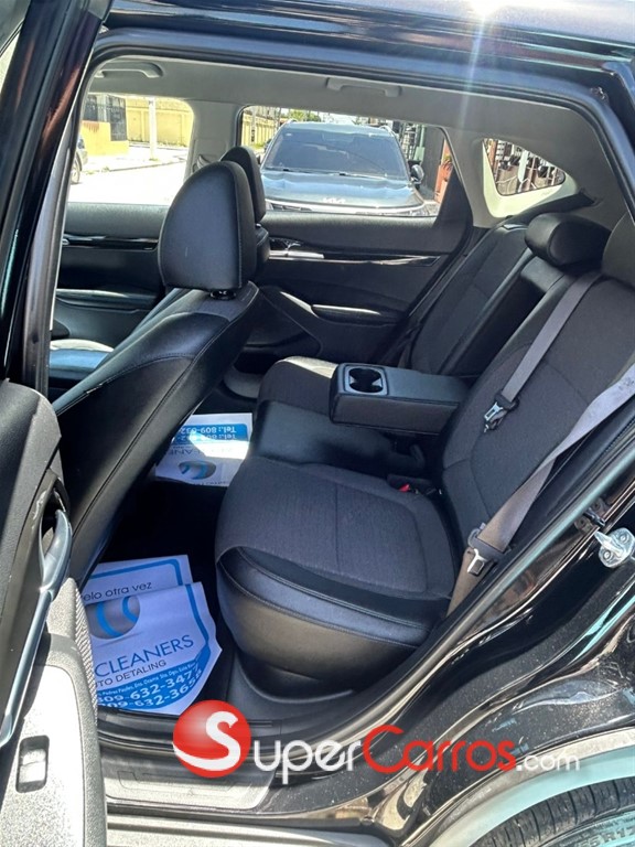 2021 Kia Seltos SX — foto 4 / 10