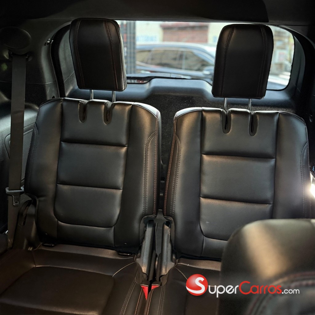 2018 Ford Explorer Sport — foto 4 / 12