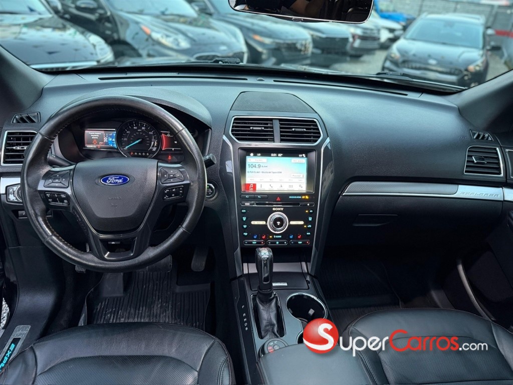 2018 Ford Explorer Sport — foto 6 / 12