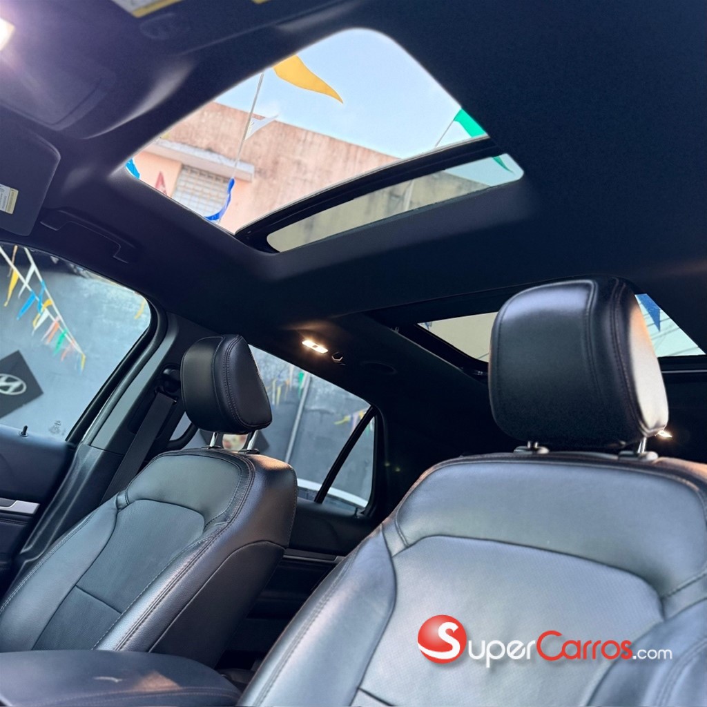 2018 Ford Explorer Sport — foto 9 / 12
