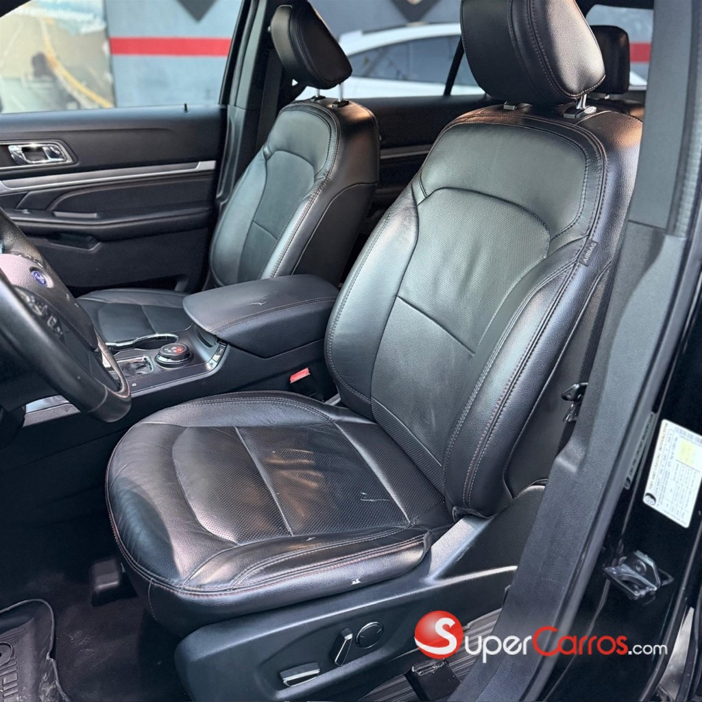 2018 Ford Explorer Sport — foto 10 / 12