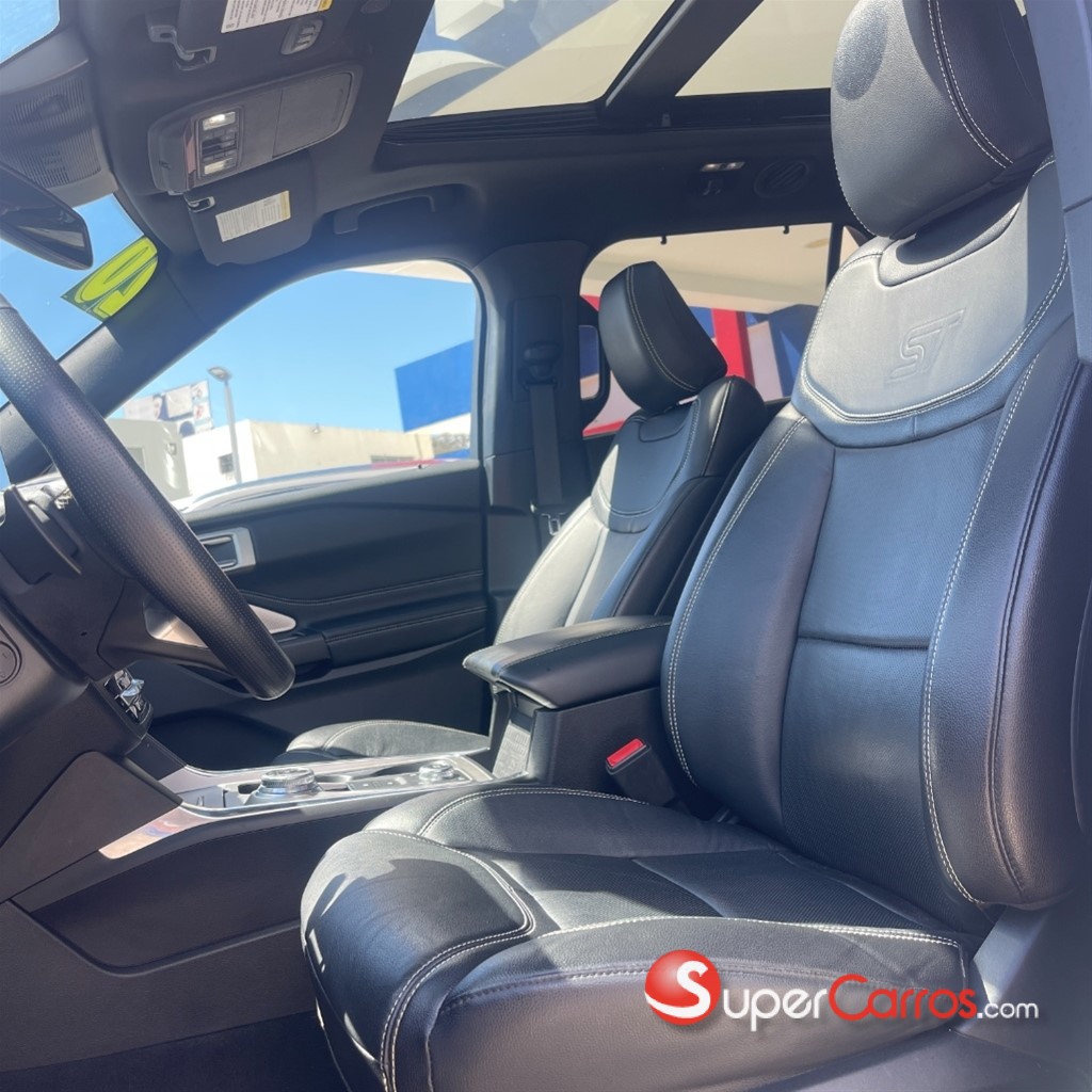 2020 Ford Explorer ST — foto 6 / 10