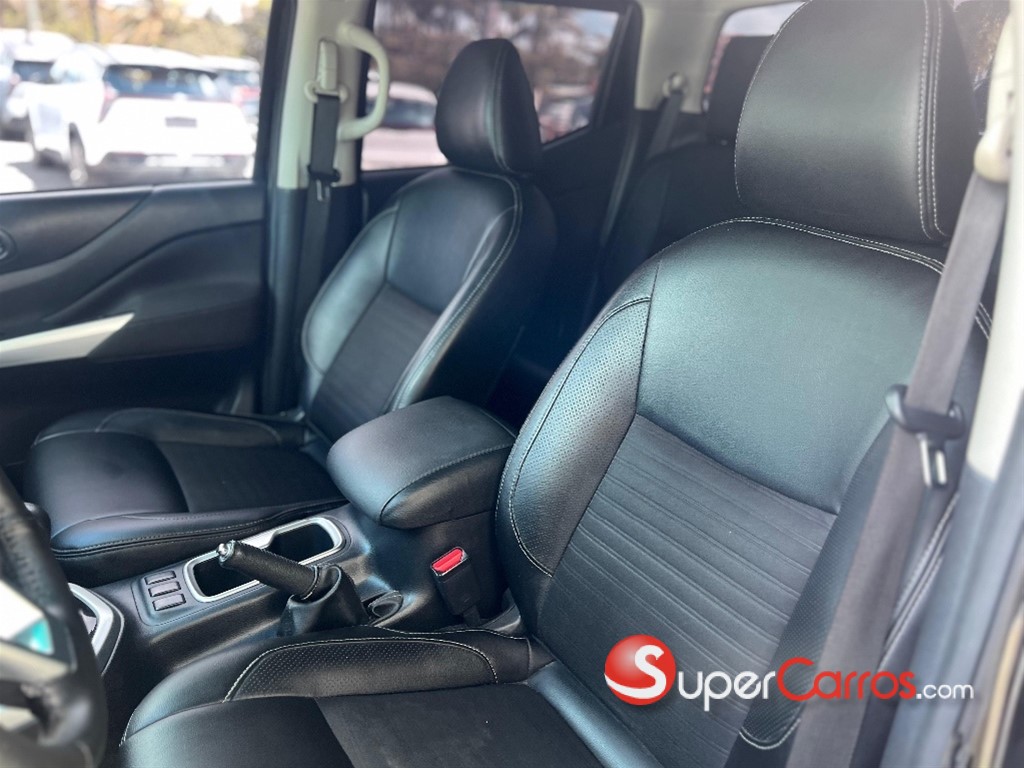 2023 Nissan Frontier XE PLUS — foto 7 / 12