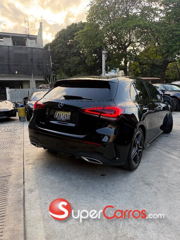 2020 Mercedes-Benz Clase A 200 — foto 3 / 9