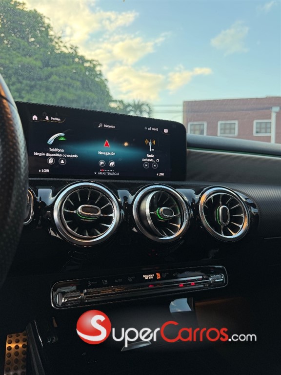2020 Mercedes-Benz Clase A 200 — foto 8 / 9