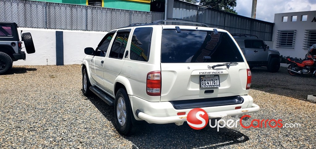 2003 Nissan Pathfinder — foto 6 / 12
