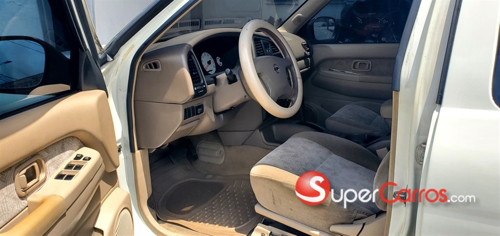 2003 Nissan Pathfinder — foto 10 / 12