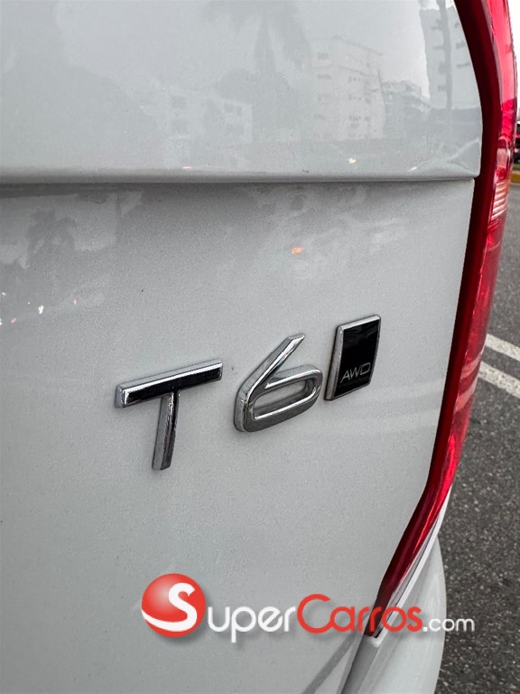 2020 Volvo XC90 Momentum T6 — foto 4 / 12