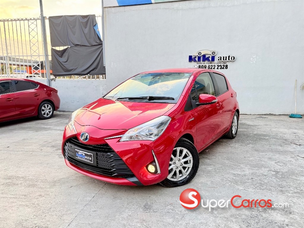 2020 Toyota VITZ