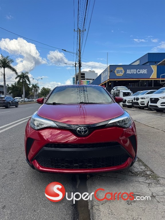 2020 Toyota C-HR — foto 2 / 10