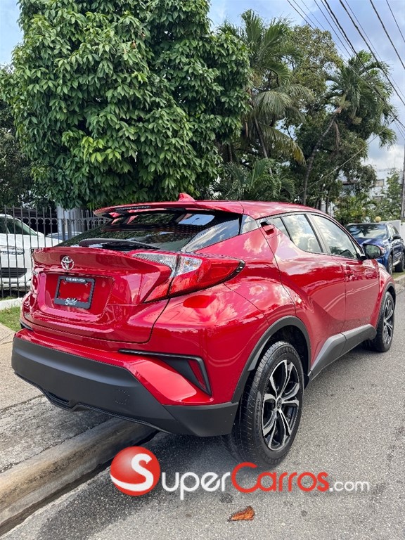 2020 Toyota C-HR — foto 3 / 10