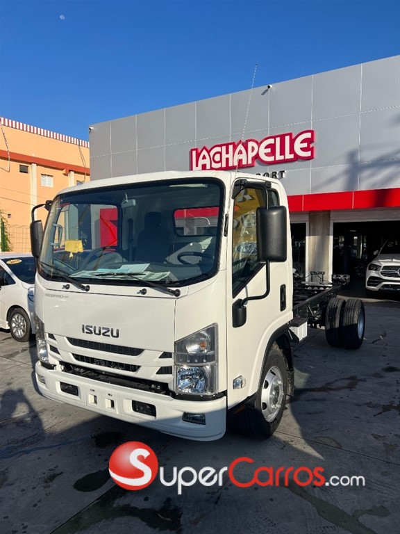 2027 Isuzu NP 14 Pies Chasis — foto 5 / 12