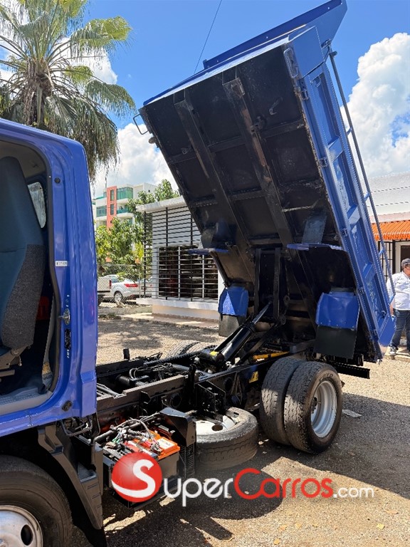 2013 Mitsubishi Motors Canter Fuso — foto 7 / 10