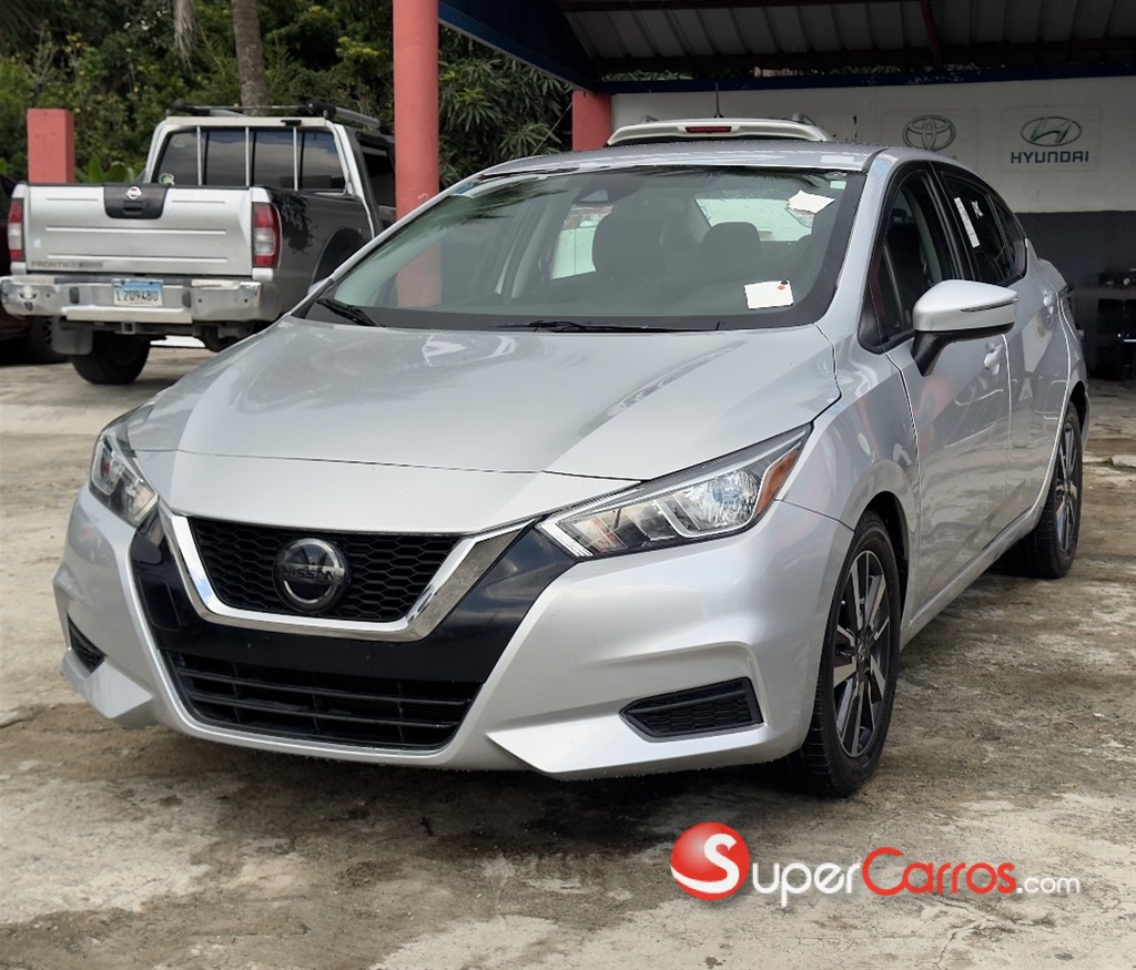 2021 Nissan Versa SV — foto 3 / 10